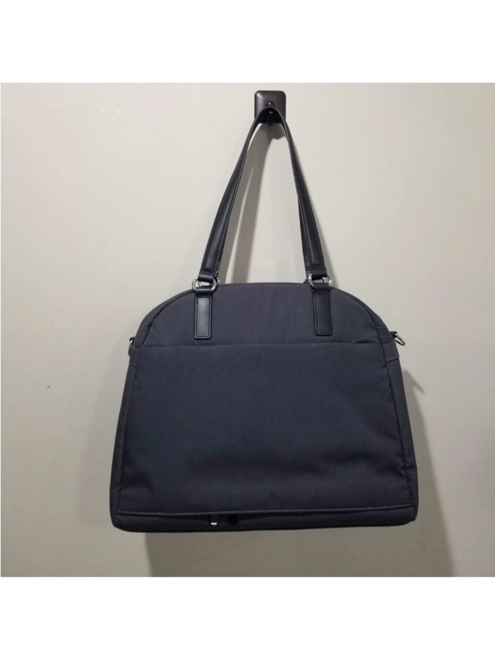 LO and SONS Women’s Nylon Laptop Travel Tote